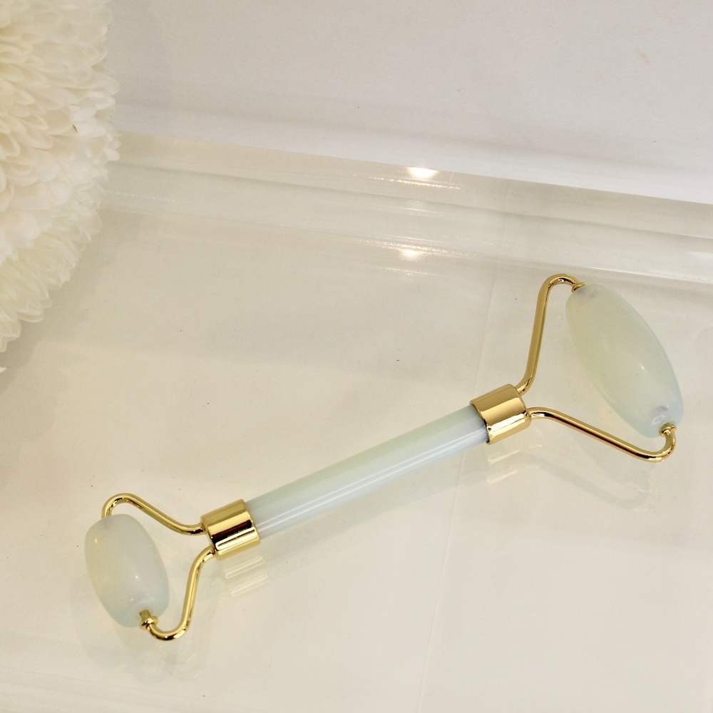 Opal Crystal Facial Roller
